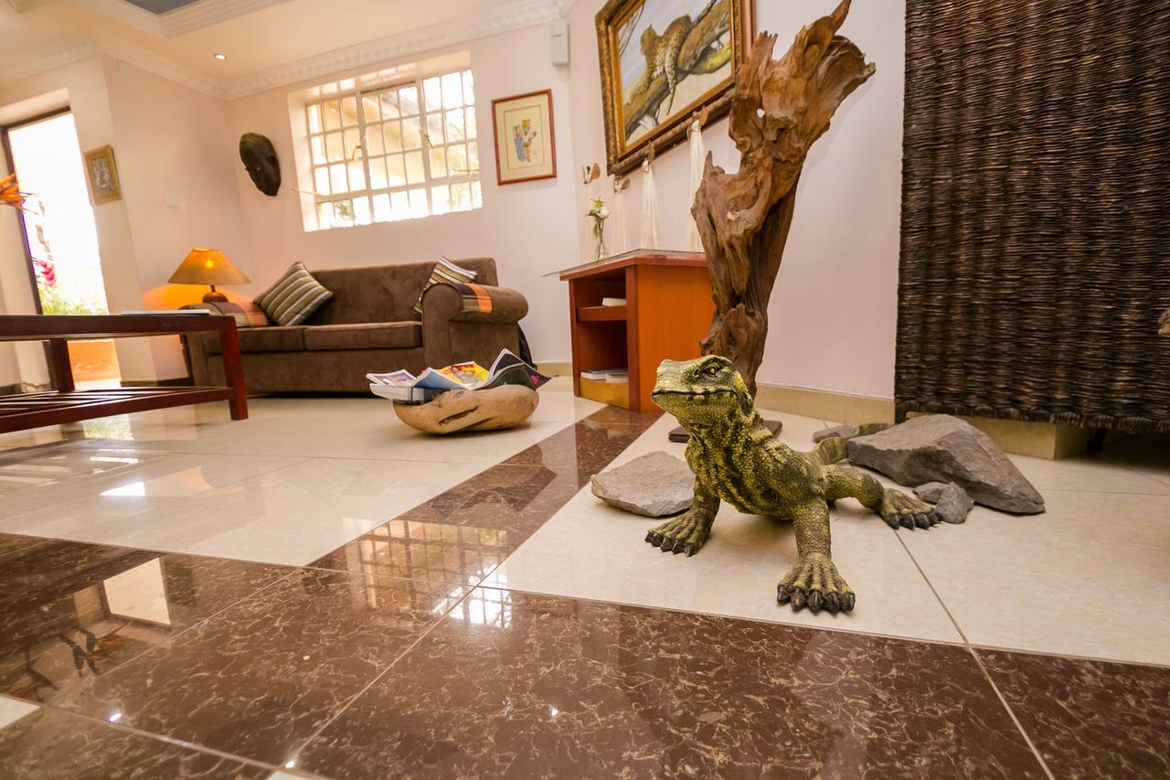 Hotel Rudi ไนโรบี ภายนอก รูปภาพ